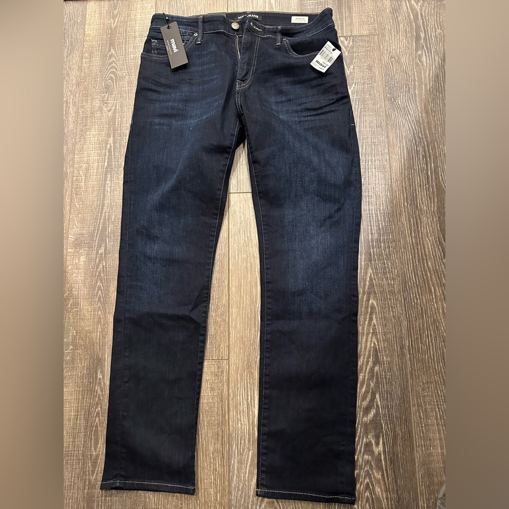 Mavi Marcus slim straight leg blue jeans. Waist 33 Length 32